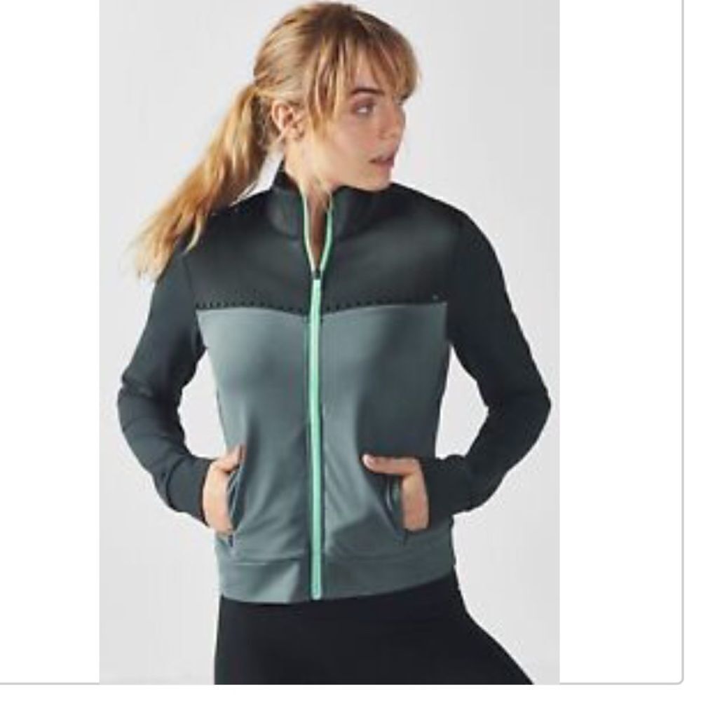Fabletics Cleo Green Full Zip Front Perforated Jacket Women's Size XL